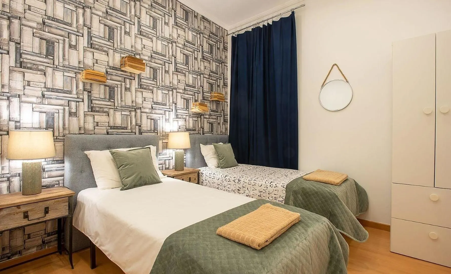 Studio Fuer 9 Personen Und 1 Kind In Lissabon, Regio De Lisboa Costa De Lisboa - B58349 0*, Lisbon Portugal