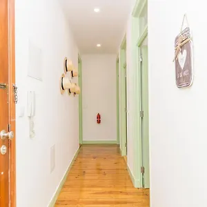 Good Vibes Apartment